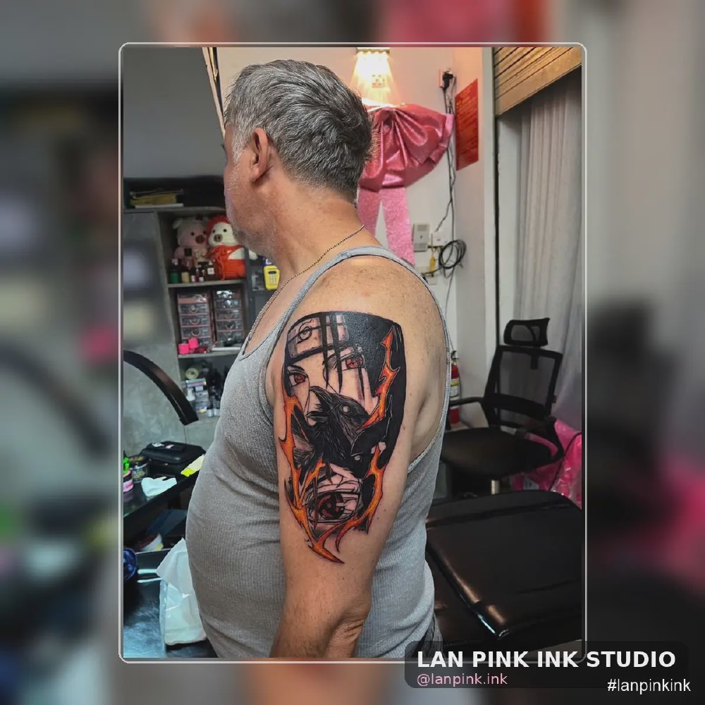Hình xăm Itachi Uchiha Naruto full bắp tay với Sharingan và quạ tại Lan Pink Tattoo TP.HCM